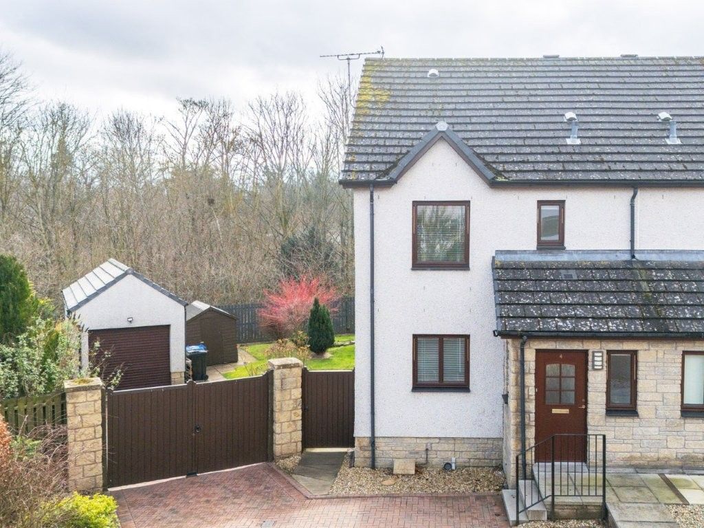 Property photo 1 of 36