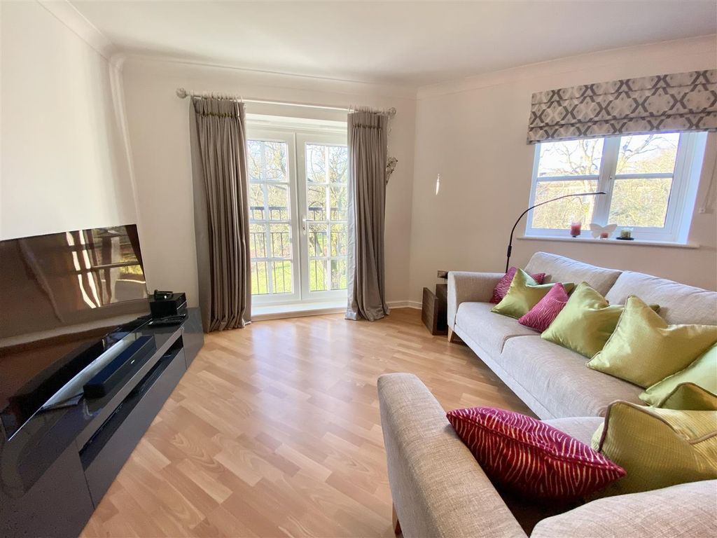 Property photo 2 of 17 Img_8979.Jpg