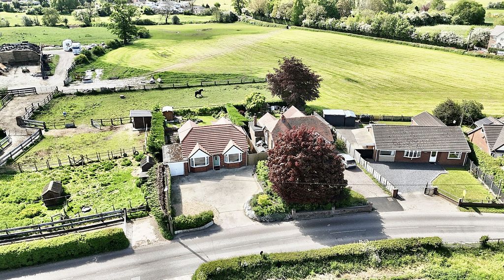 Property photo 1 of 25