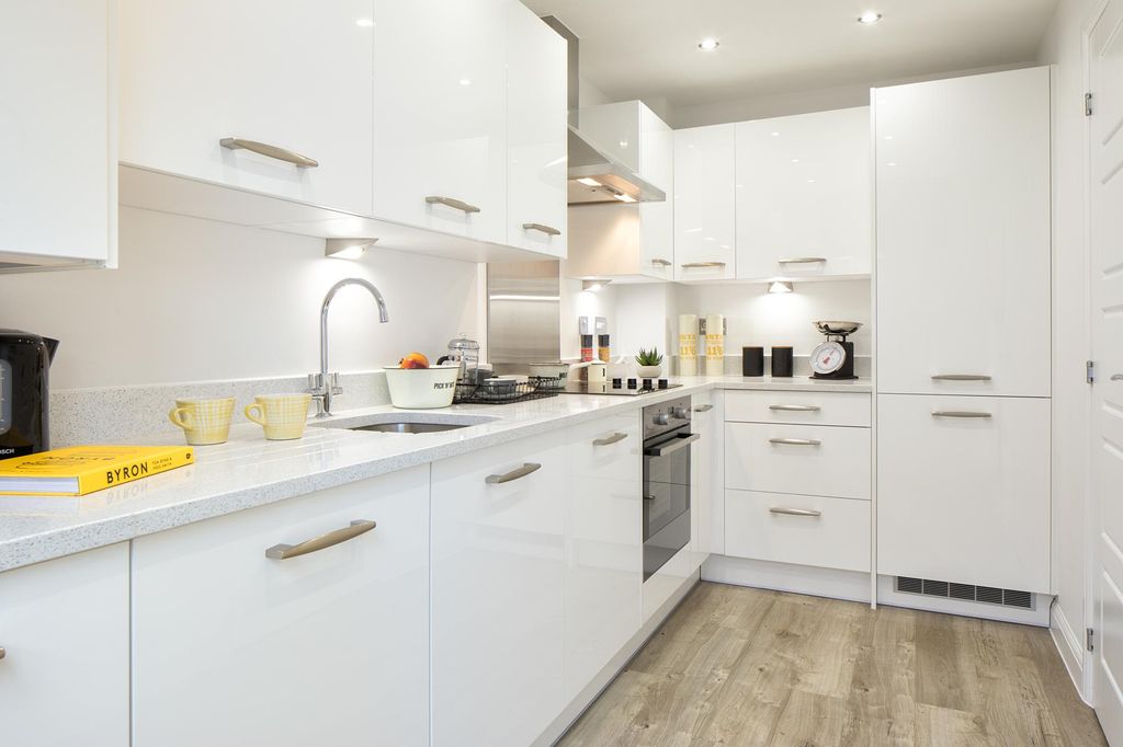 Property photo 2 of 8