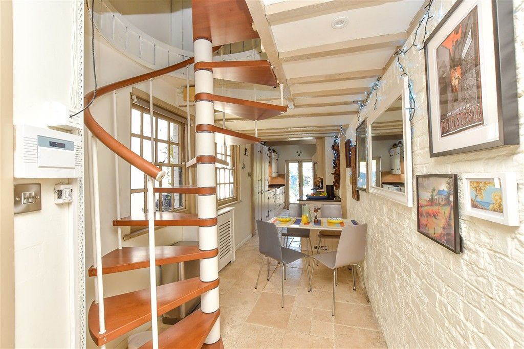 Property photo 3 of 16 Breakfast Area
