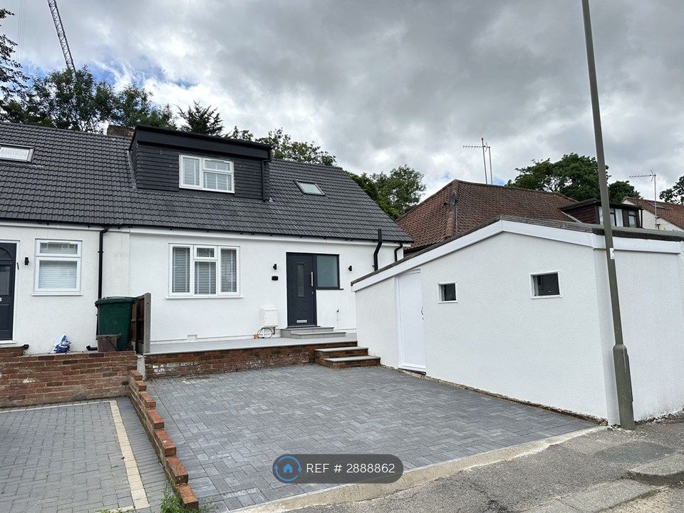 Property photo 1 of 26
