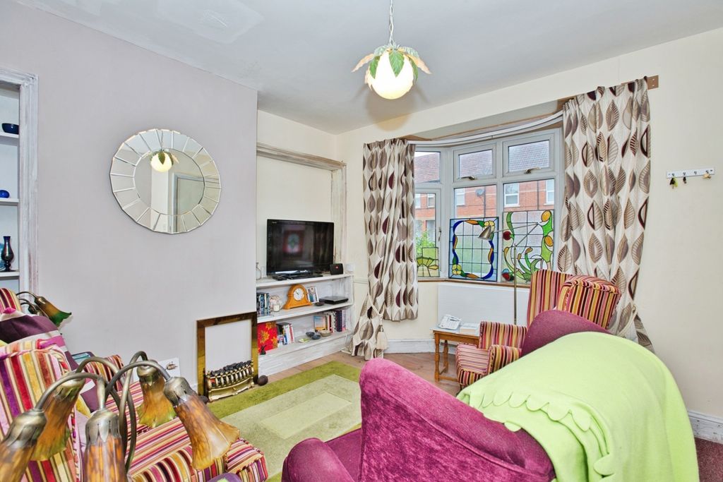 Property photo 2 of 14 Photo