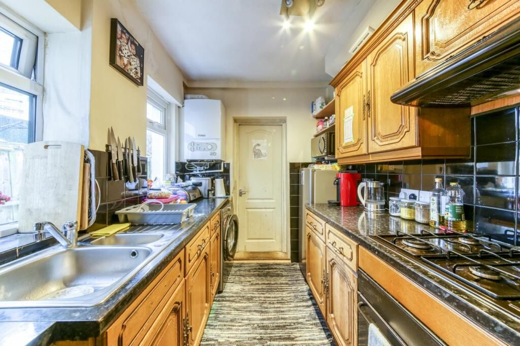 Property photo 3 of 8