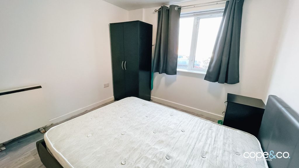 Property photo 3 of 7 1558773