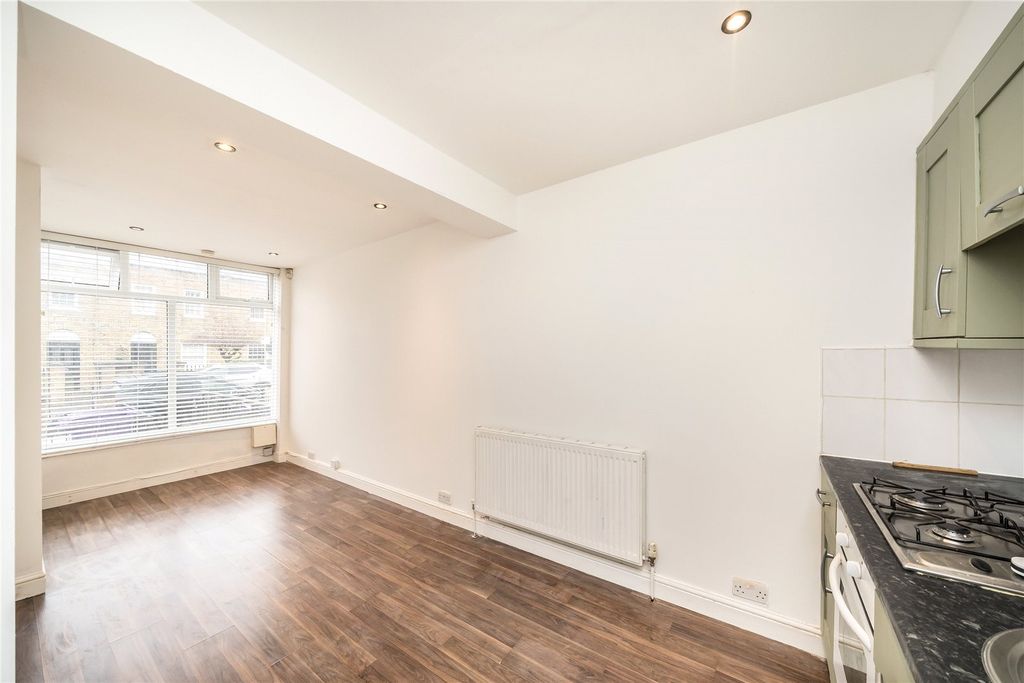 Property photo 2 of 5 Living Area/Kitchen