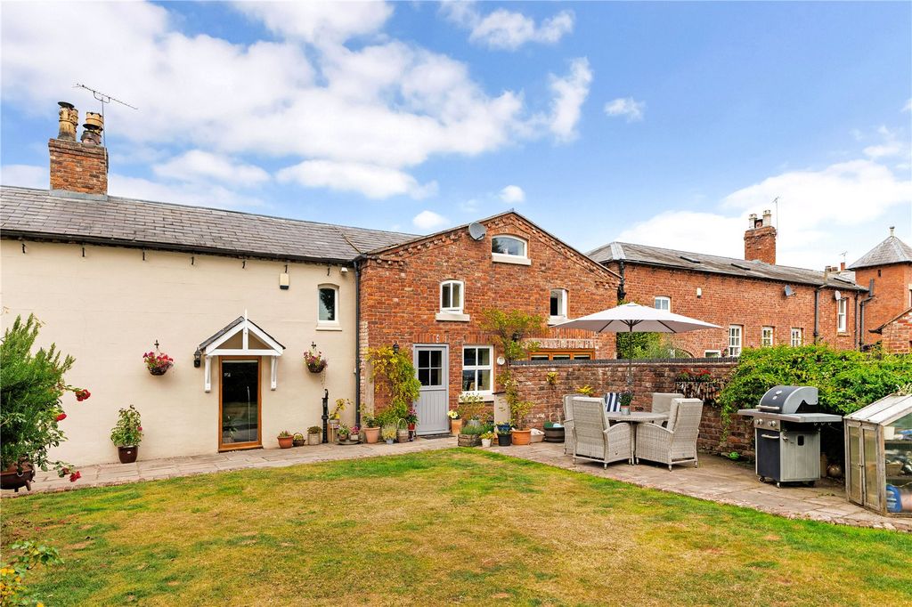 Additional image 18 of 4 bed semi-detached house for saleCroeshowell Hill, Rossett, Wrexham LL12
