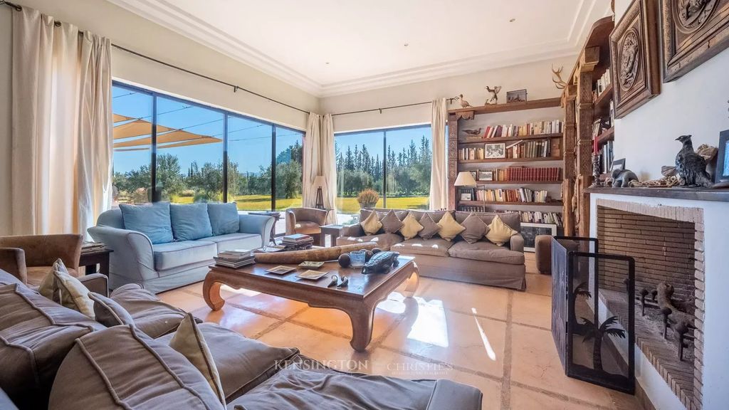 Property photo 3 of 24