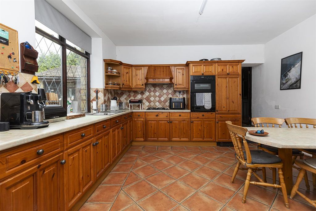 Property photo 3 of 64 Dining Kitchen