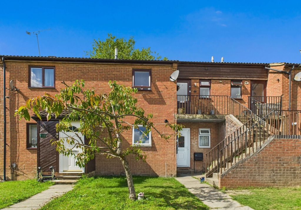 Property photo 1 of 6