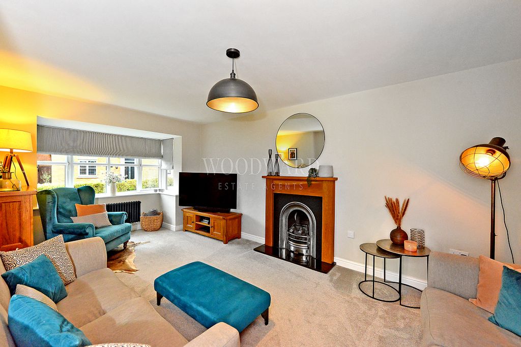 Property photo 2 of 28 Living Room