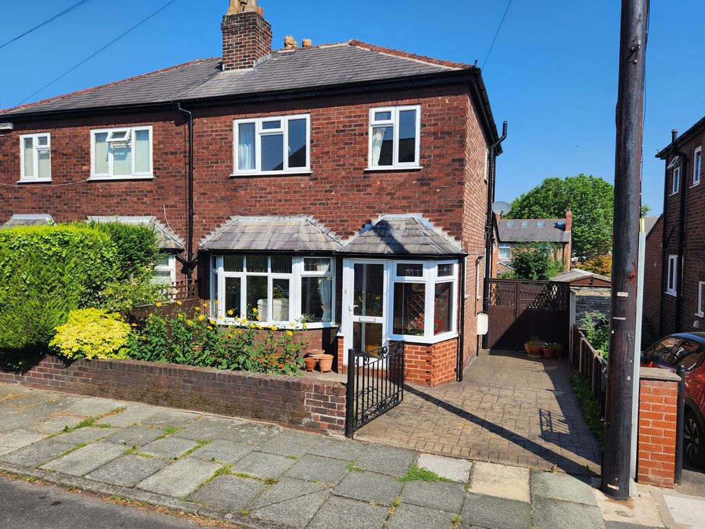 Property photo 1 of 18