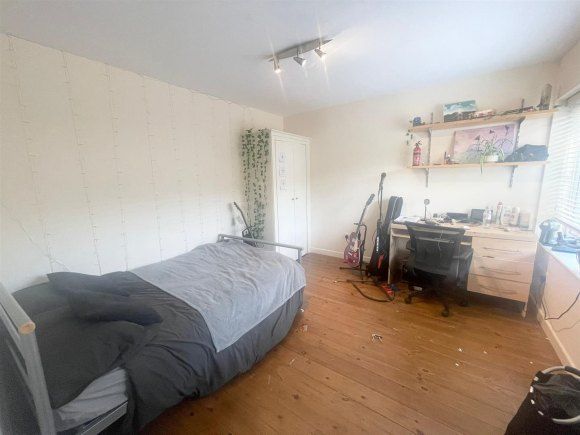 Property photo 1 of 9 9364245.Jpg