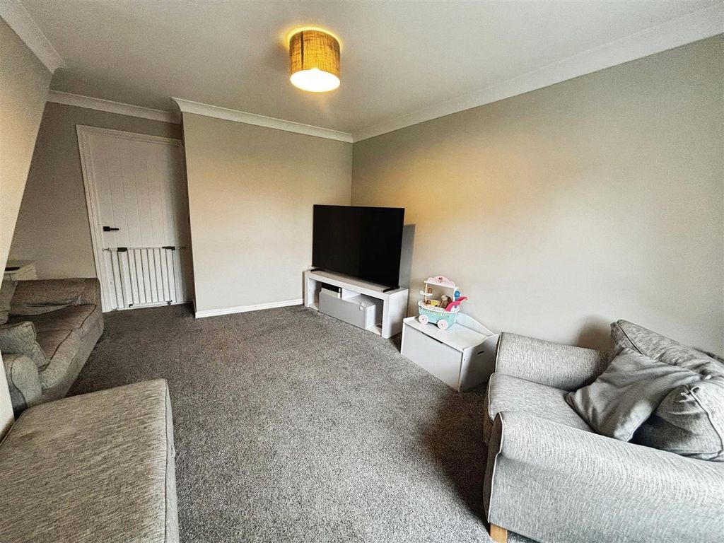 Property photo 3 of 15 52F843F0-Img_3542.Jpeg