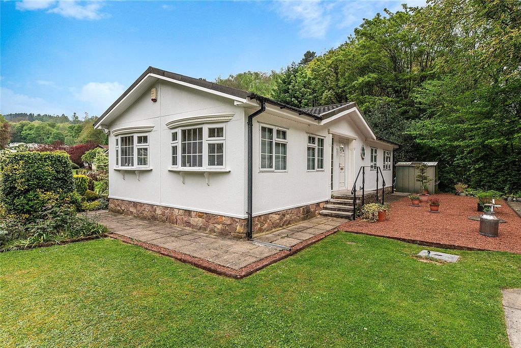 Property photo 1 of 34 Picture No. 91