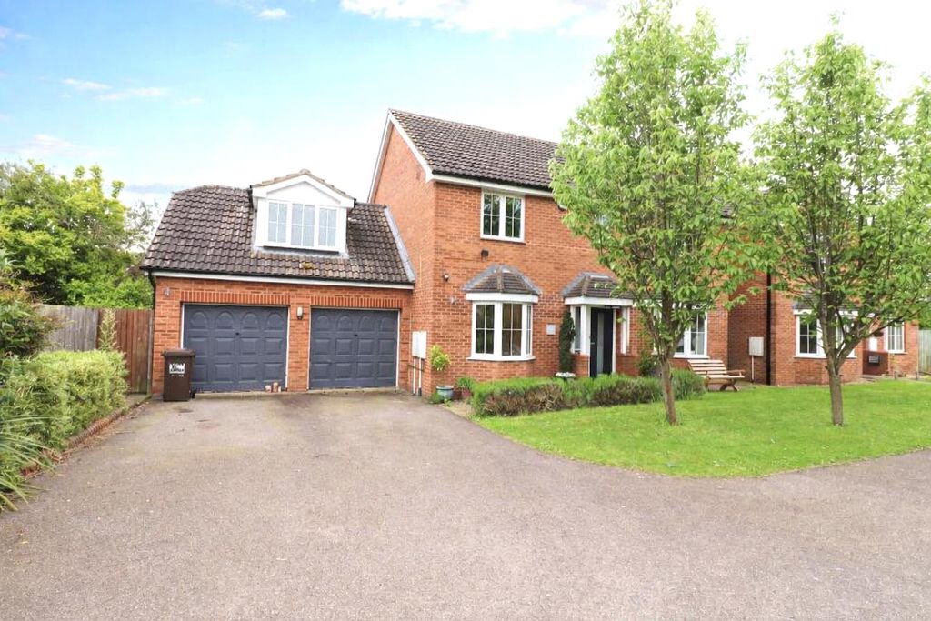 Property photo 1 of 1 Front