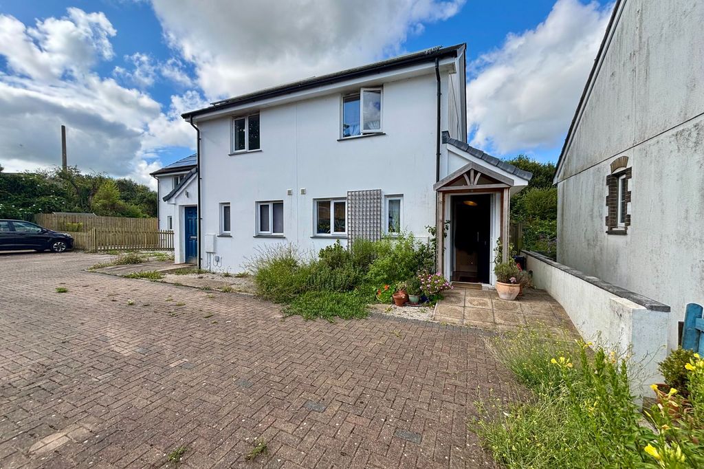 Property photo 1 of 23