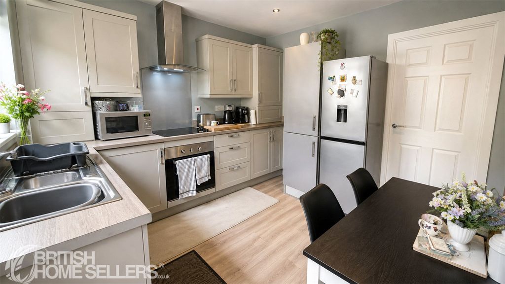 Property photo 3 of 11 Picture No. 07