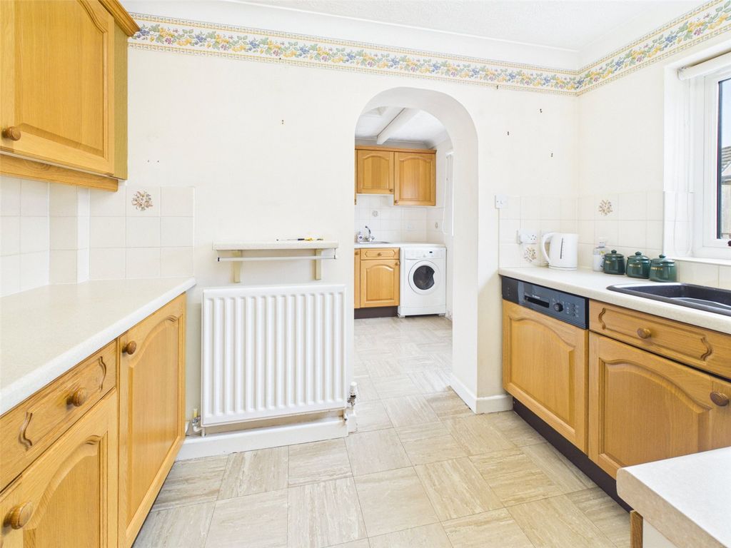 Property photo 3 of 17 Picture No. 14