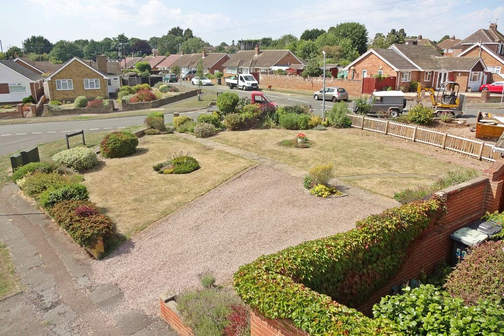 Property photo 3 of 18 4423882