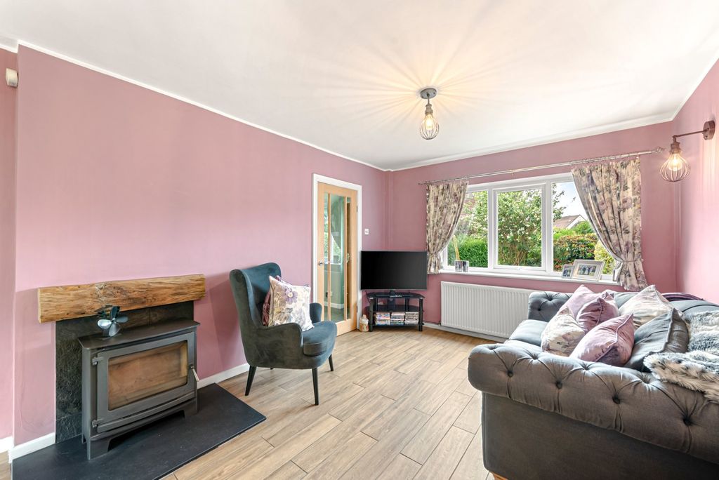 Property photo 2 of 18 Picture No. 09