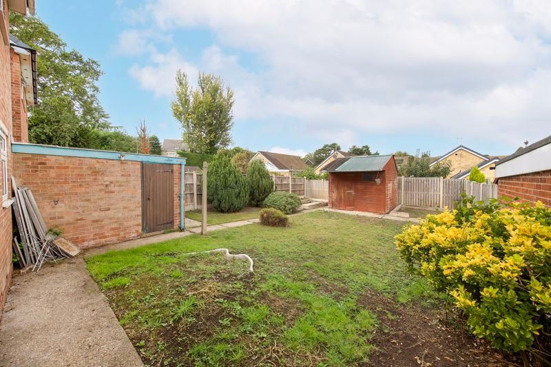 Property photo 2 of 25 Garden