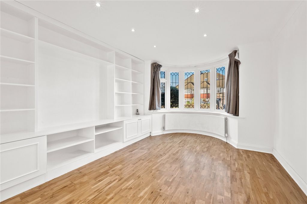 Property photo 3 of 22 Family Room