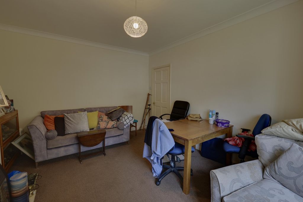 Property photo 3 of 12 Picture No. 12