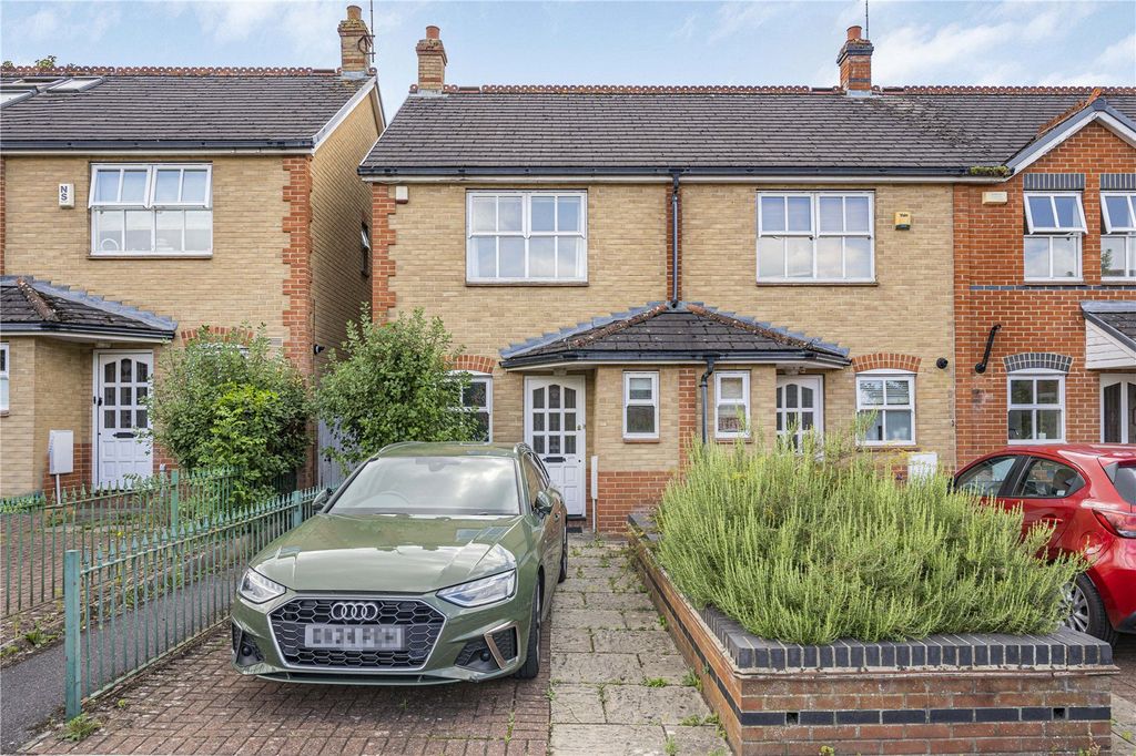 Property photo 1 of 10 Picture No. 02