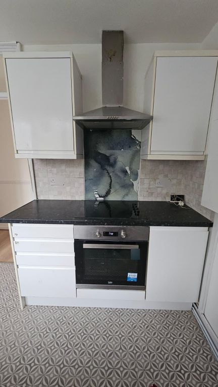 Property photo 3 of 12 Photo 2