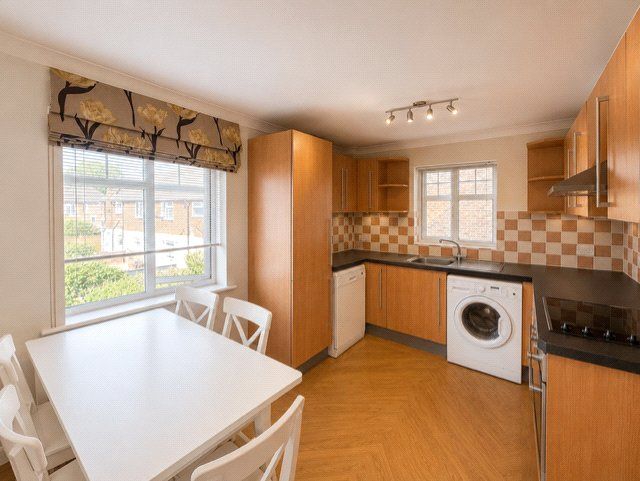 Property photo 3 of 7 Picture No. 14