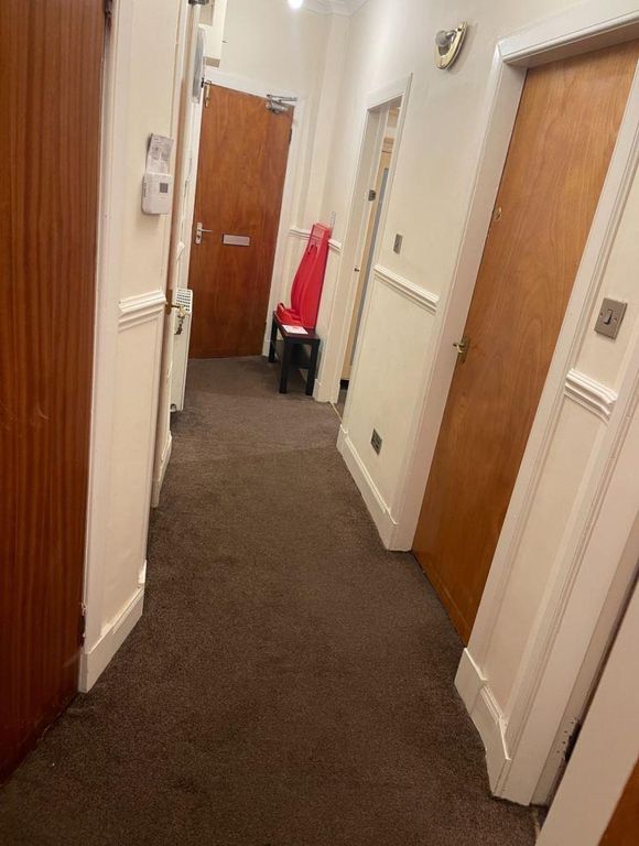 Property photo 3 of 9 Photo 3