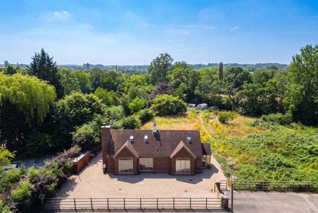 Property photo 1 of 41