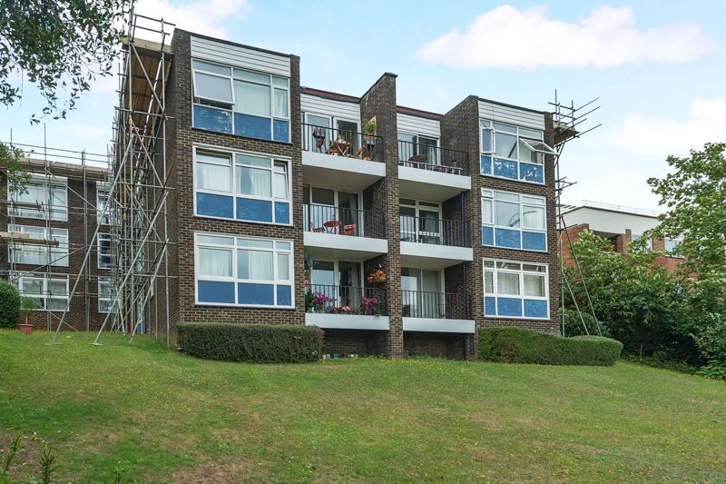 Property photo 1 of 14 Photo 3