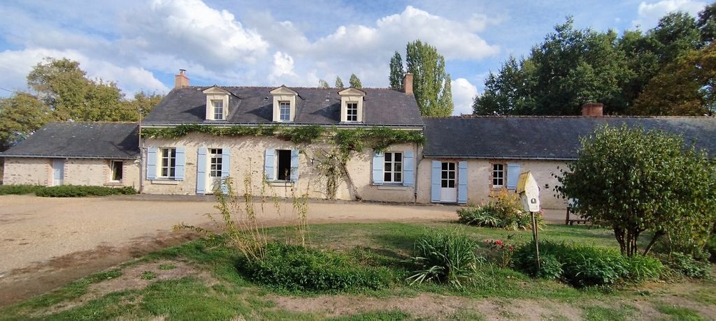 Property photo 1 of 12 Farmhouse