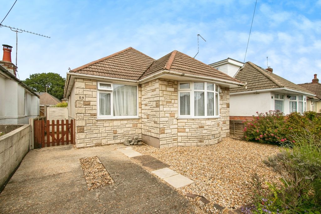 Property photo 1 of 17 Front