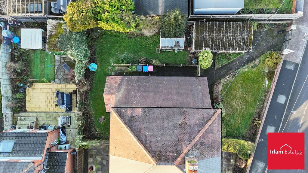 Property photo 2 of 22