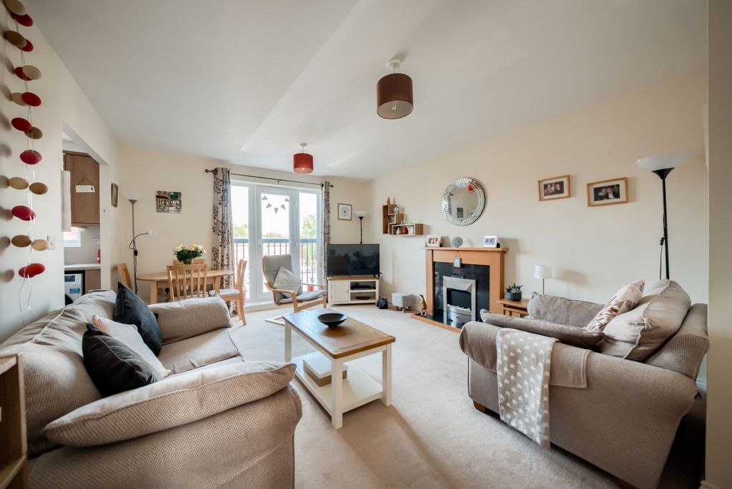 Property photo 2 of 10 Xt5A2789-Hdr(3)