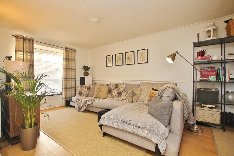 Property photo 3 of 8