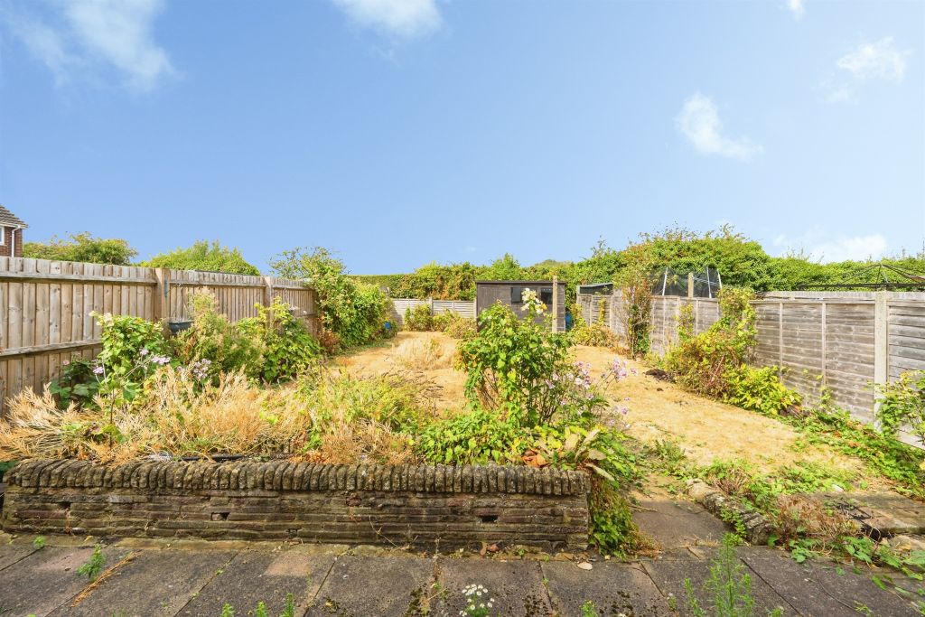 Property photo 3 of 28