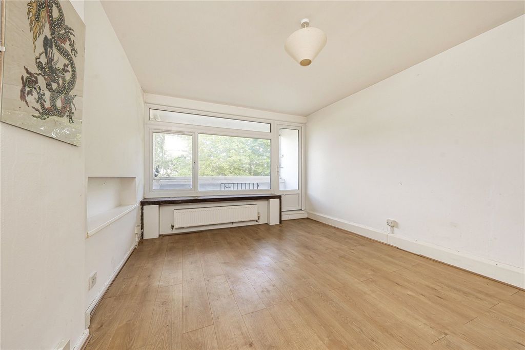Property photo 3 of 10 Picture No. 06
