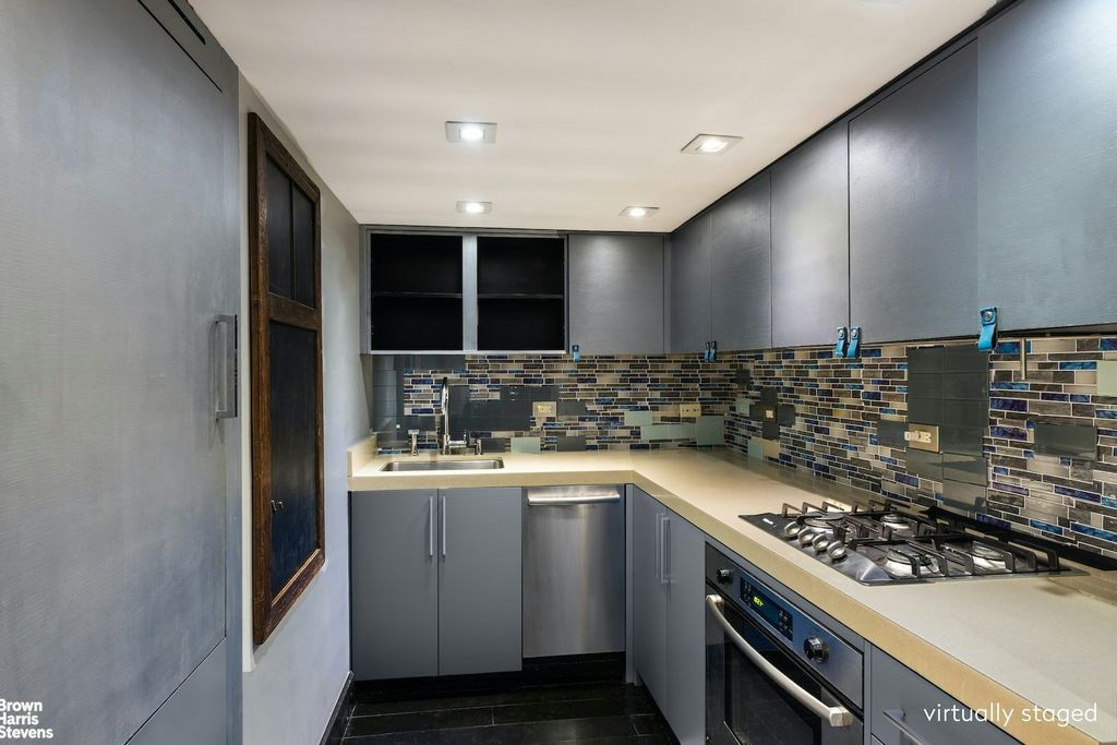 Property photo 2 of 9 <Alttext/>