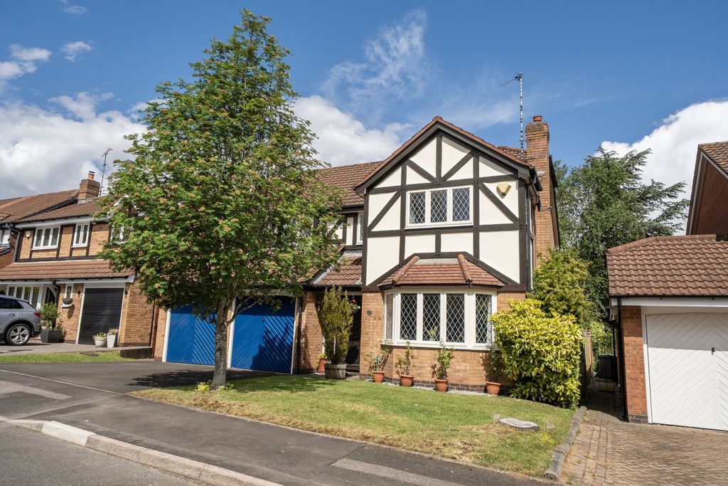 Property photo 1 of 23 Front 2