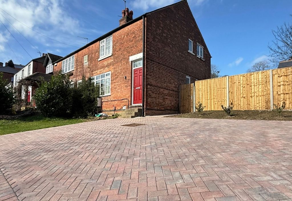 Property photo 1 of 18 Front