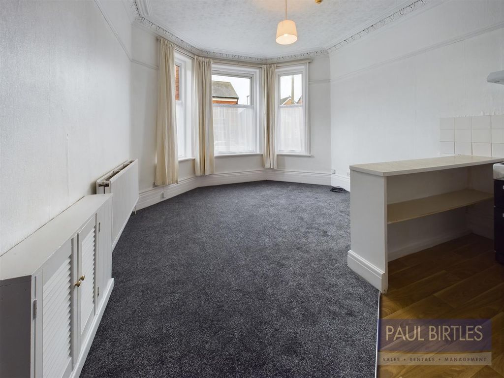 Property photo 2 of 10 Cam01301G0-Pr0402-Still001.Jpg