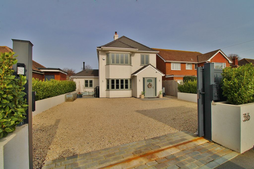 Property photo 1 of 43