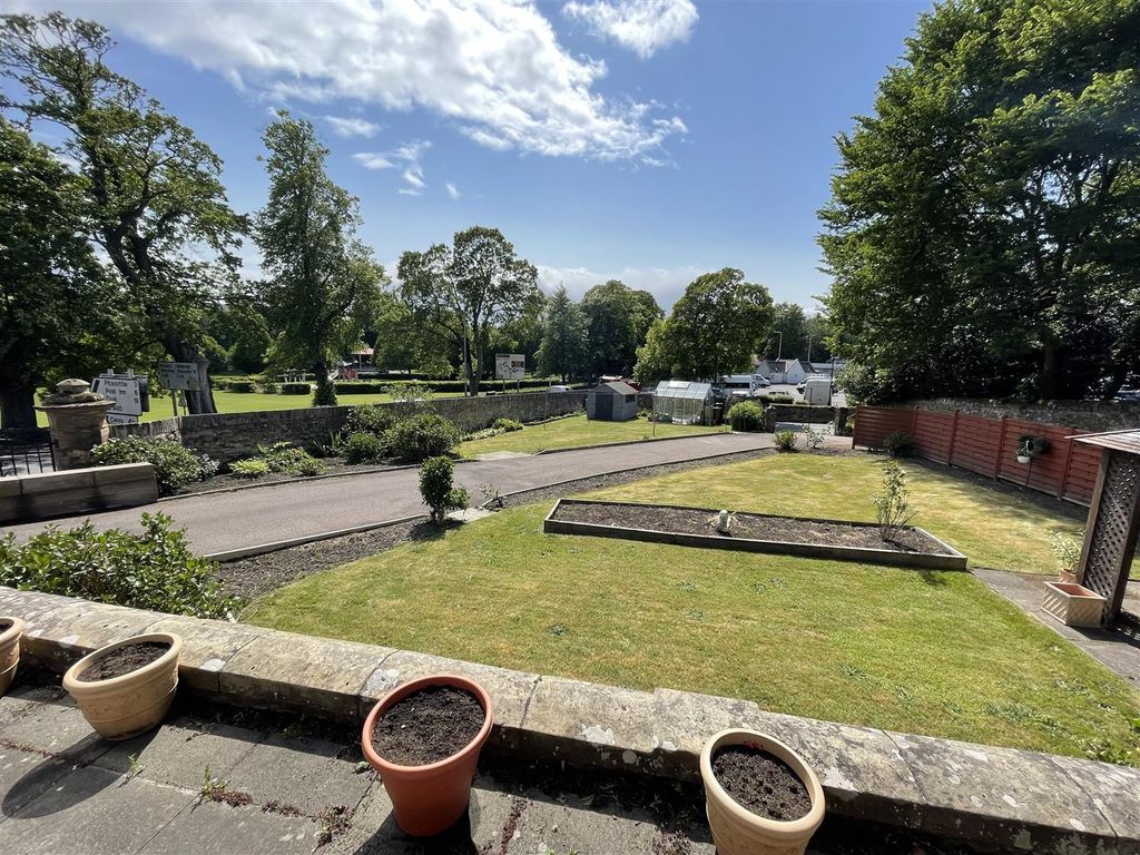 Additional image 12 of 3 bed detached bungalow for saleView Park, 1 East Road, Cupar KY15