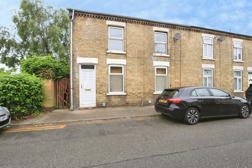 Property photo 1 of 19