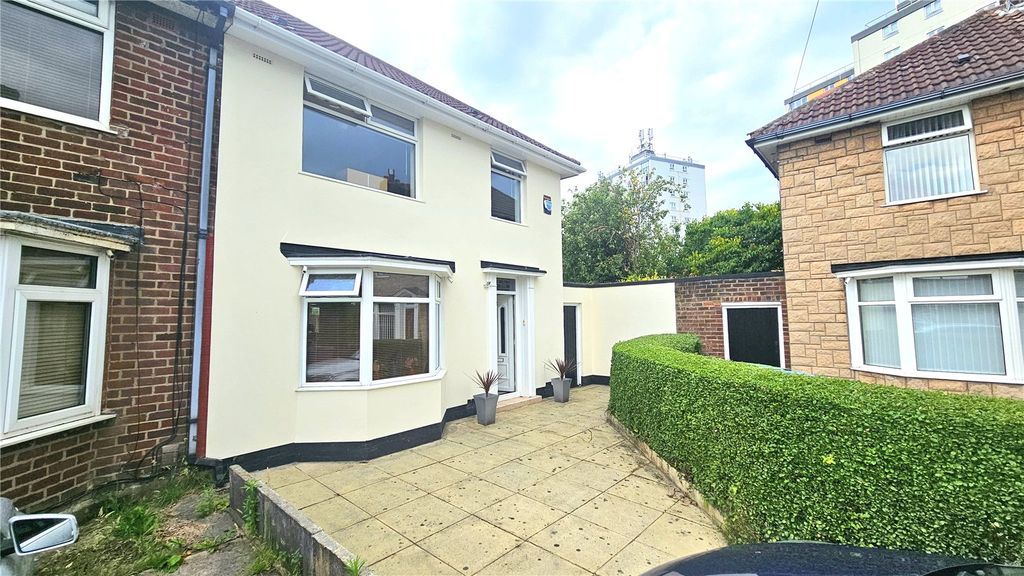 Property photo 1 of 17 Picture No. 16