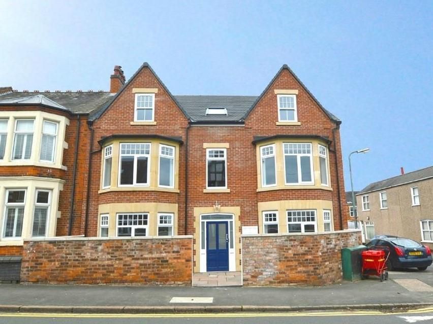 Property photo 1 of 10 3Jyfg0Zs1It9Gou_Sqm8Wvullok.Jpg